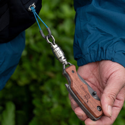 TiNexus: Patented Quick-Release Magnetic Carry System